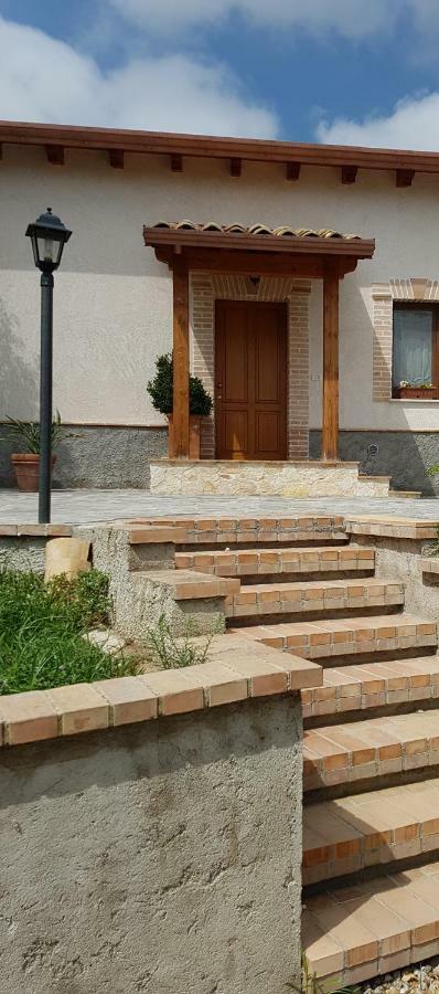 Borgo Santa Lucia Villa โกรปานี ภายนอก รูปภาพ