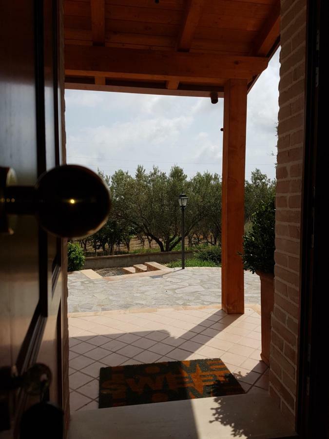 Borgo Santa Lucia Villa โกรปานี ภายนอก รูปภาพ